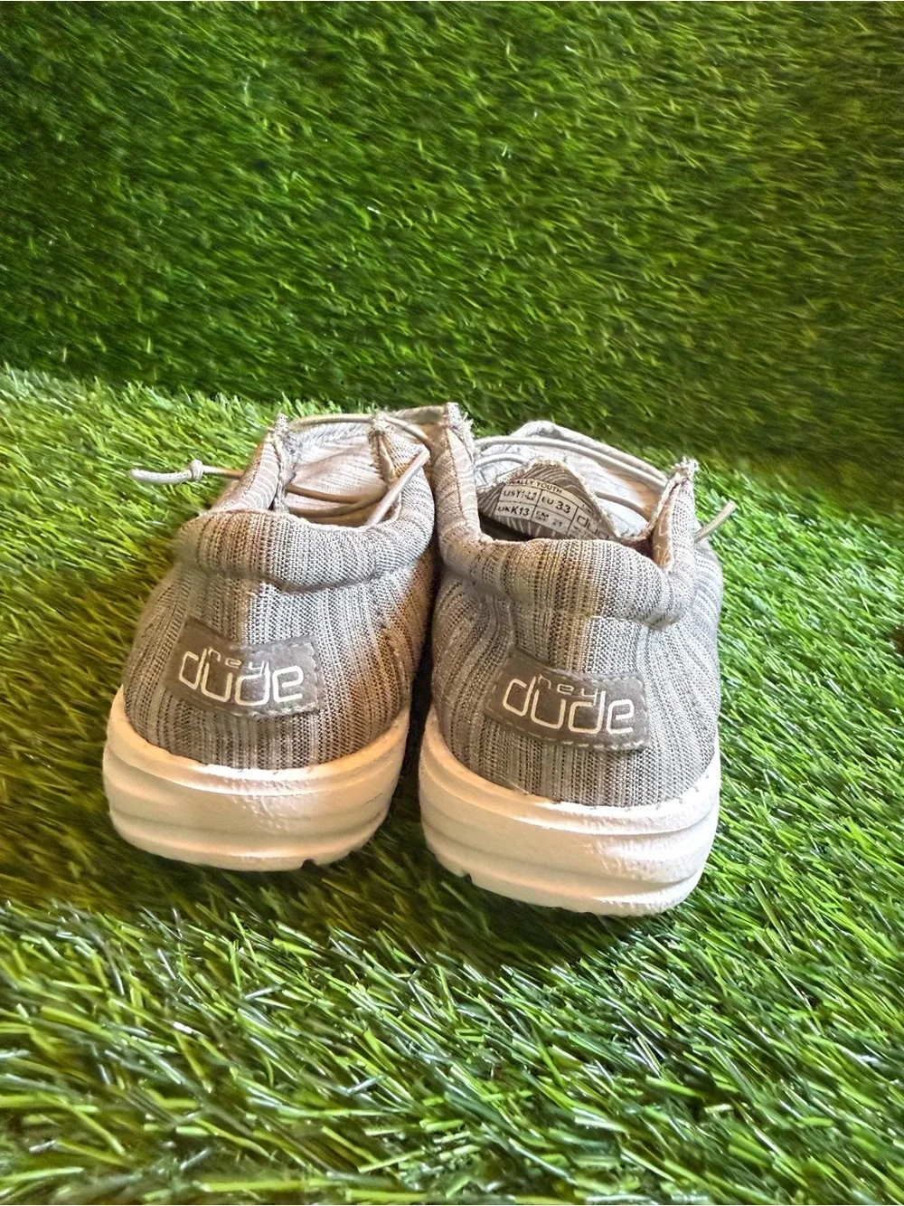 Hey Dude young girls Slip-On Loafers in Light Gray 1Y  women 2
